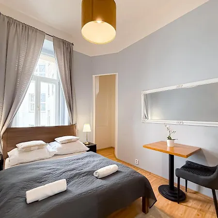 Florenc 3bdr Apartament *
