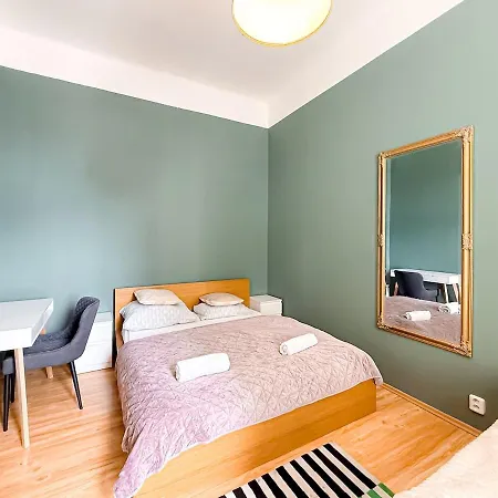 Florenc 3bdr Apartament Praga